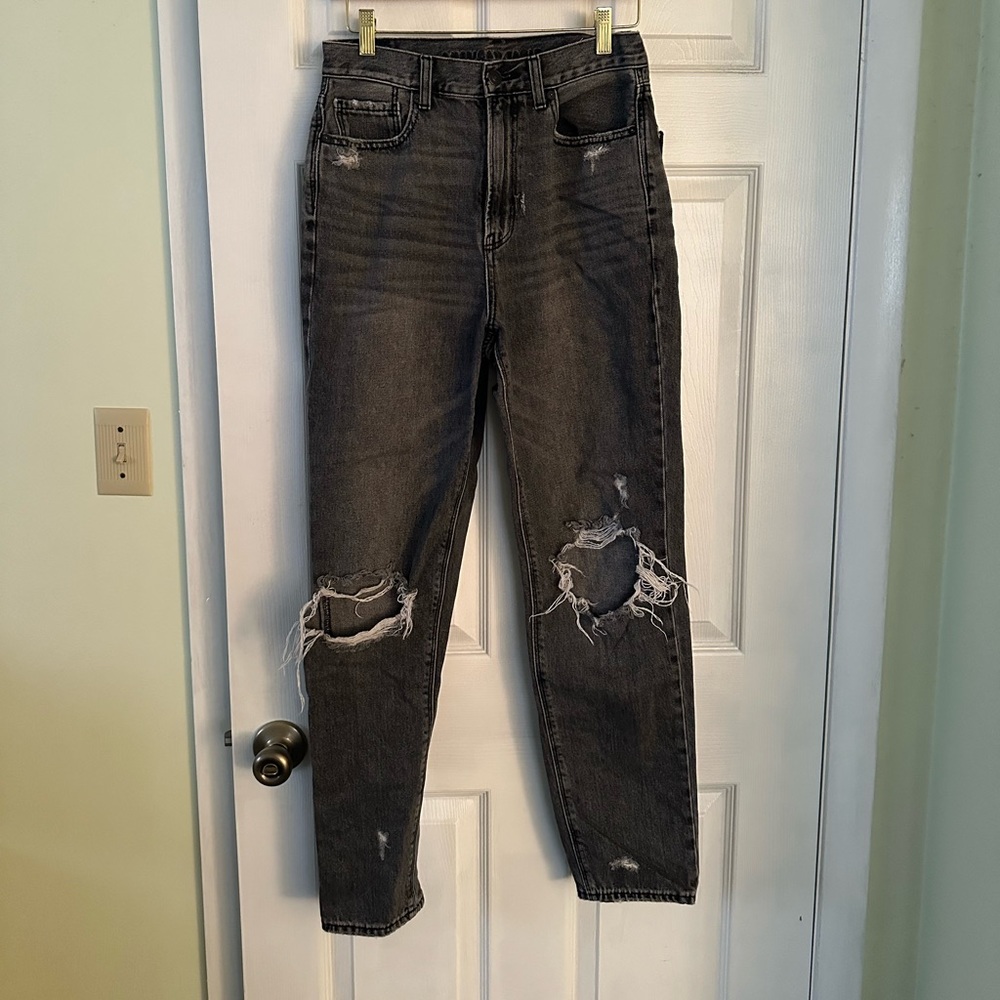 American eagle distressed high rise mom jeans